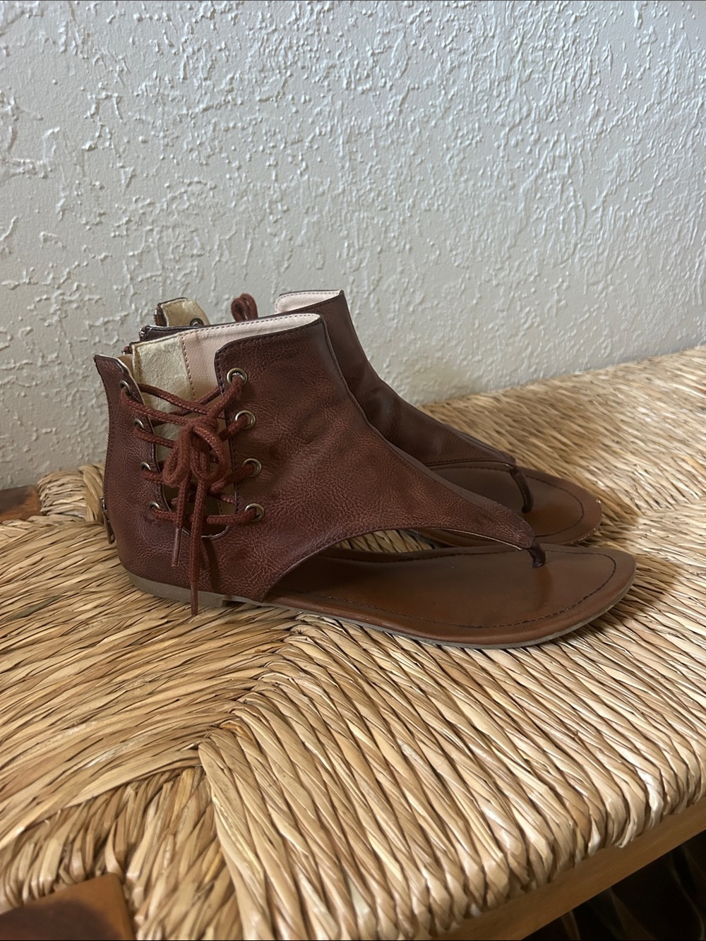 Women’s Brown Lace-Up Thong Sandals